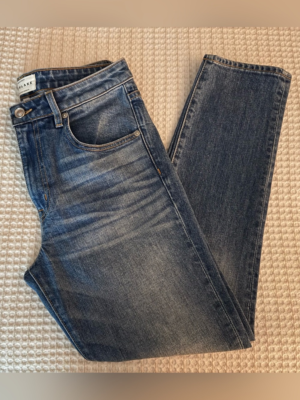 SLVRLAKE Lou Lou Mid-Rise Slim Jeans / Heartlight Wash / Size 29